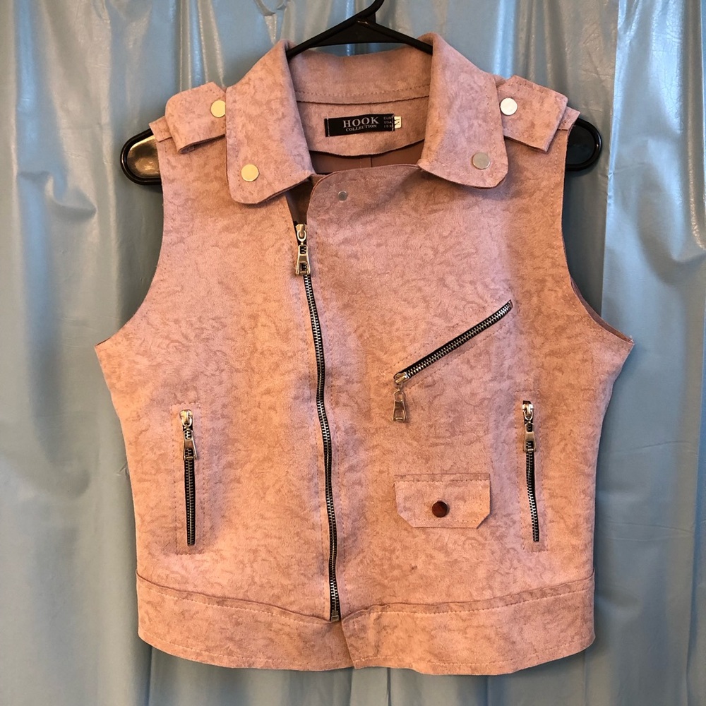 pink leather sleeveless biker-style vest from the brand Hook Collection